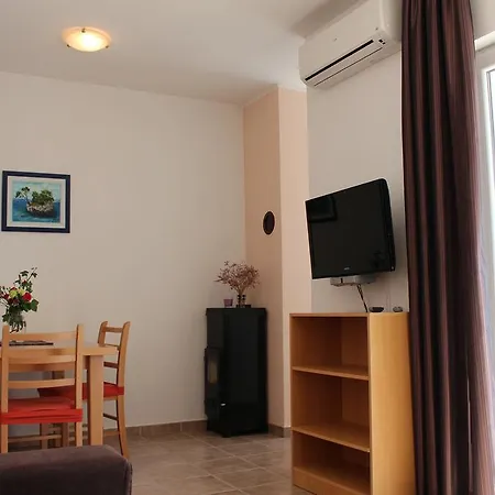 Lägenhet Apartman Agata *
